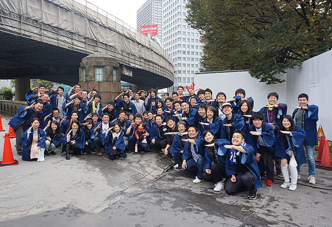 「日本全国懸け橋プロジェクト」の第1回「常盤橋・橋洗い」