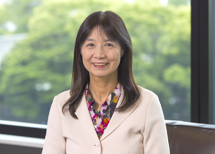 社外取締役 薗田 綾子